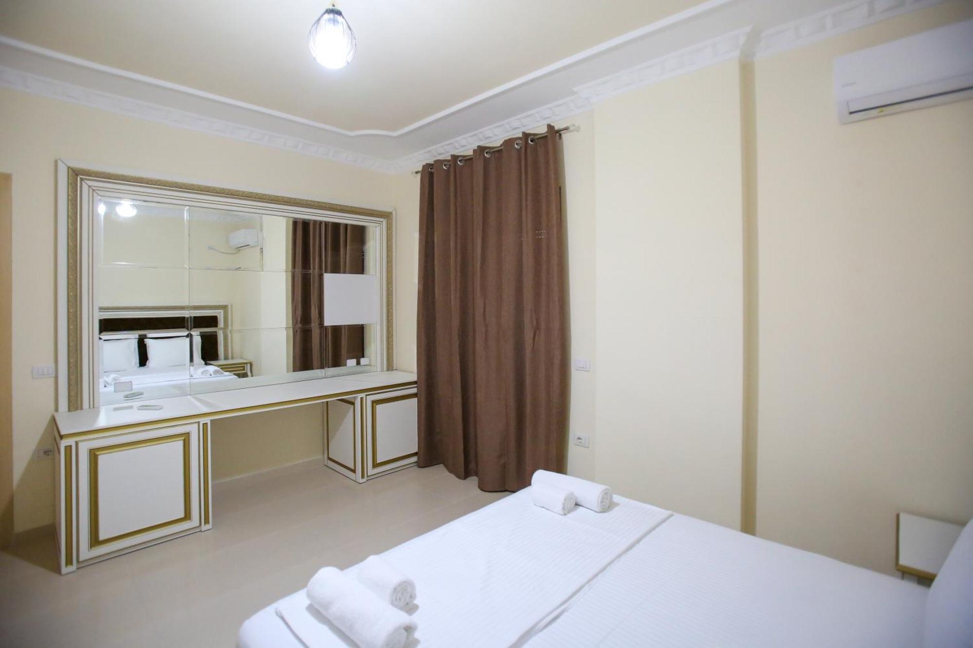 Oasis Residence Vlorë Eksteriør bilde